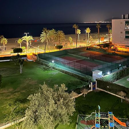 Apartamento Primera línea de playa. Magnífica urbanizacion La Cala Del Moral Habitación foto