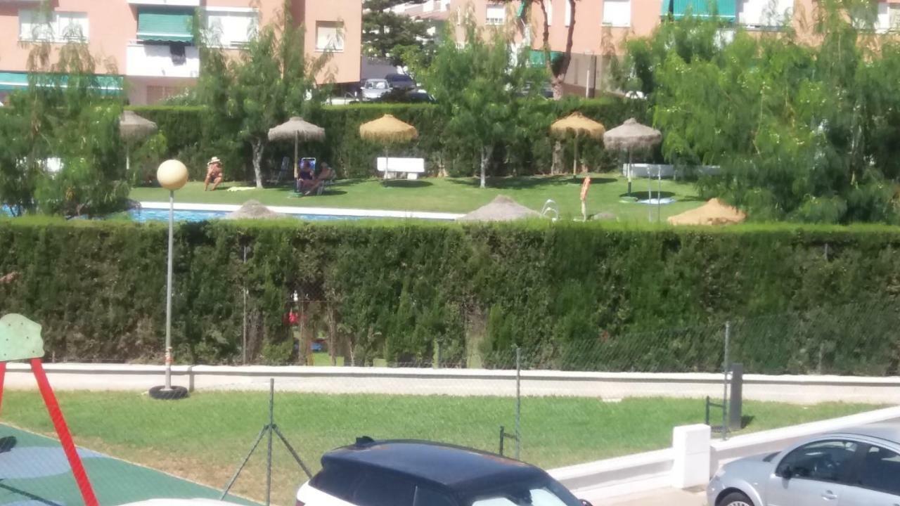 Apartamento Primera línea de playa. Magnífica urbanizacion La Cala Del Moral Exterior foto