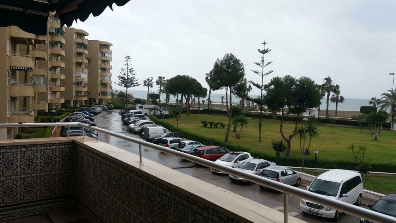 Apartamento Primera línea de playa. Magnífica urbanizacion La Cala Del Moral Exterior foto
