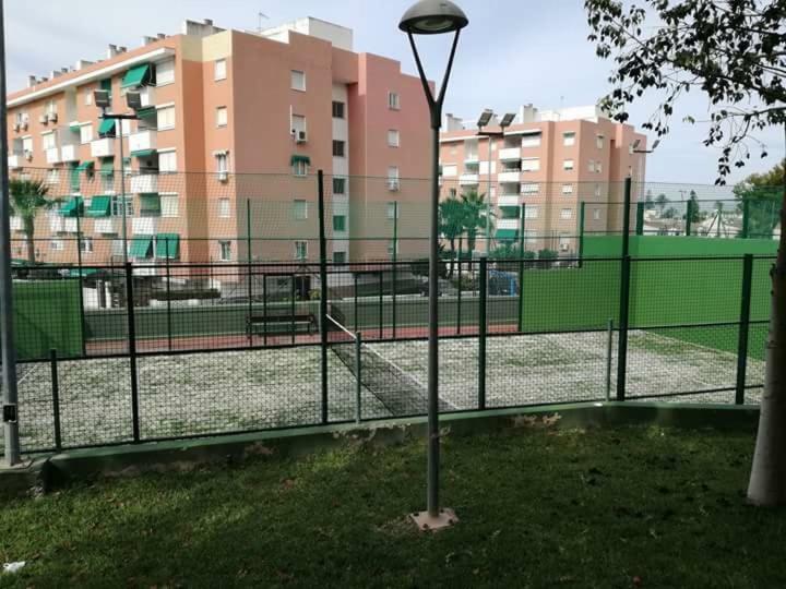 Apartamento Primera línea de playa. Magnífica urbanizacion La Cala Del Moral Exterior foto
